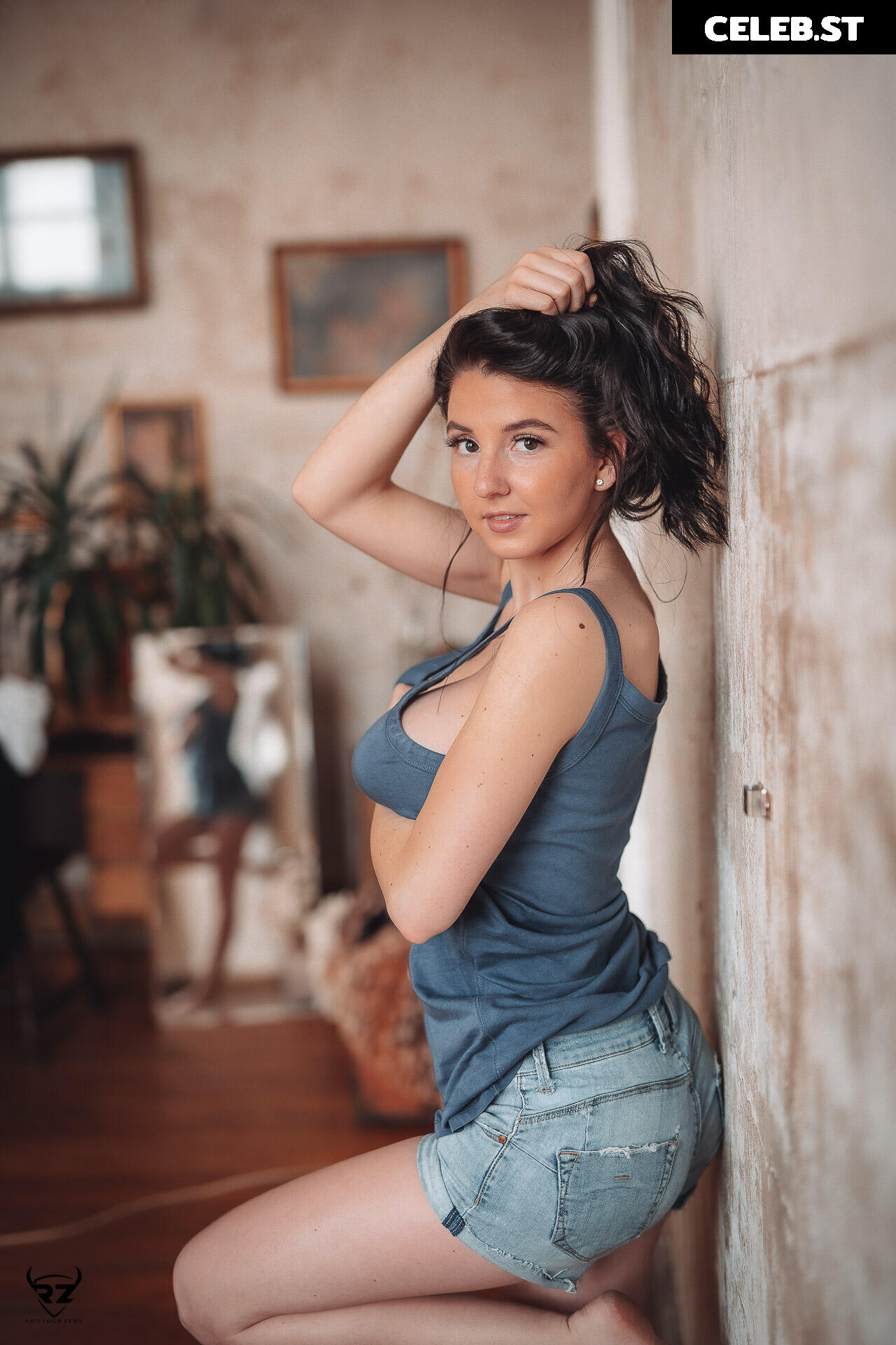 Laurine Image 12276921