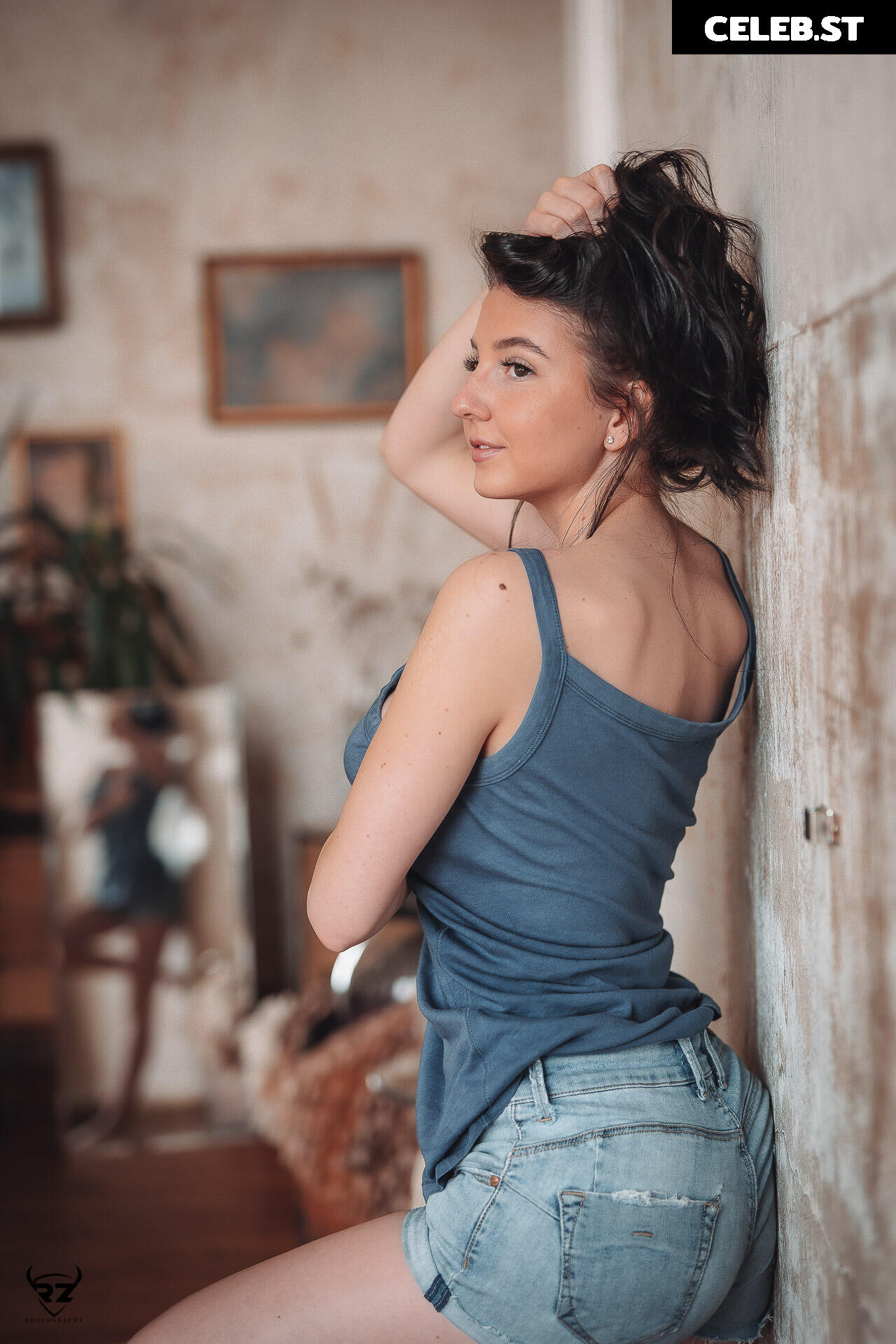 Laurine Image 12276918