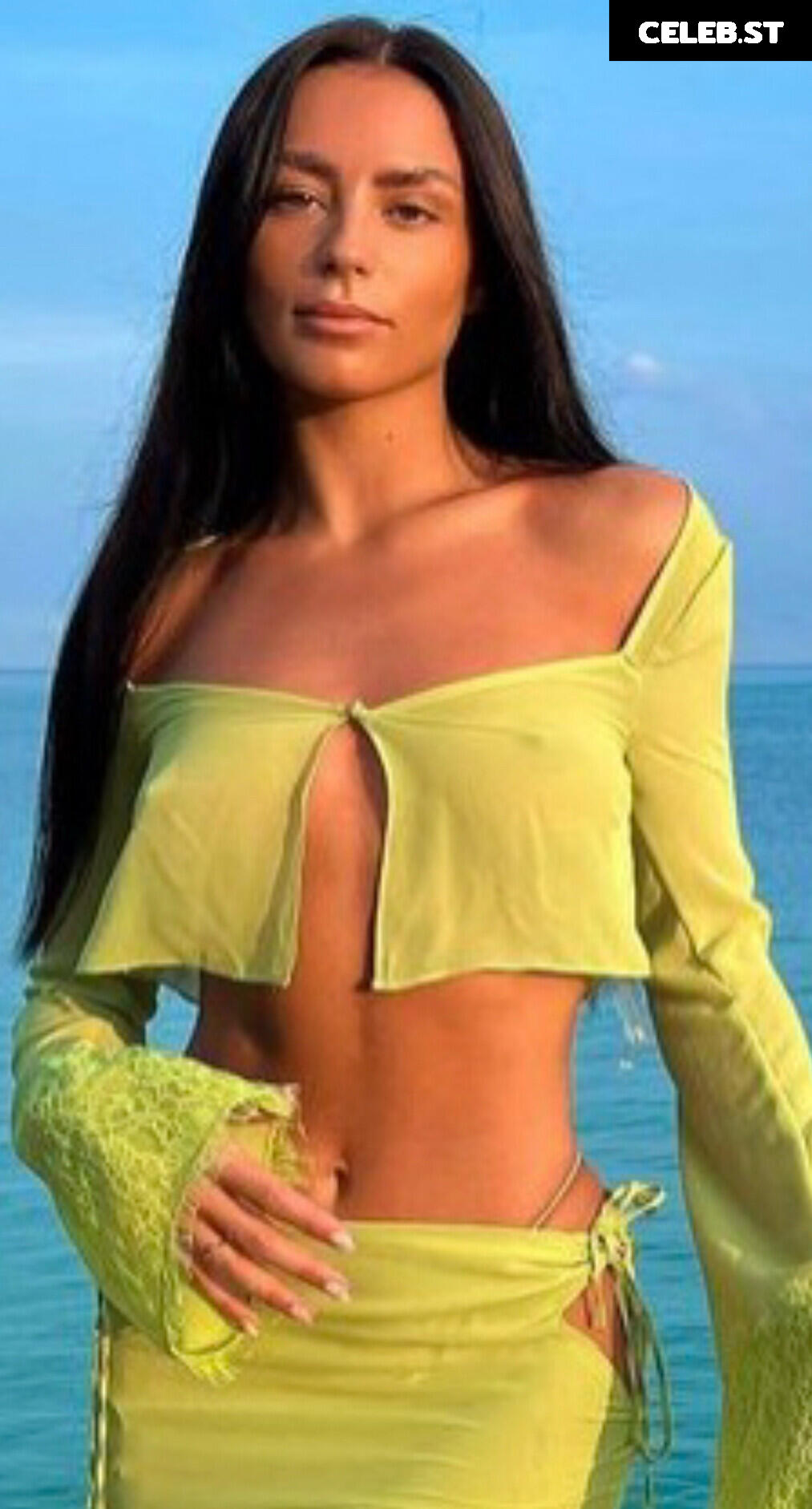 Leah Taylor | Best known: Love Island Image 12271480