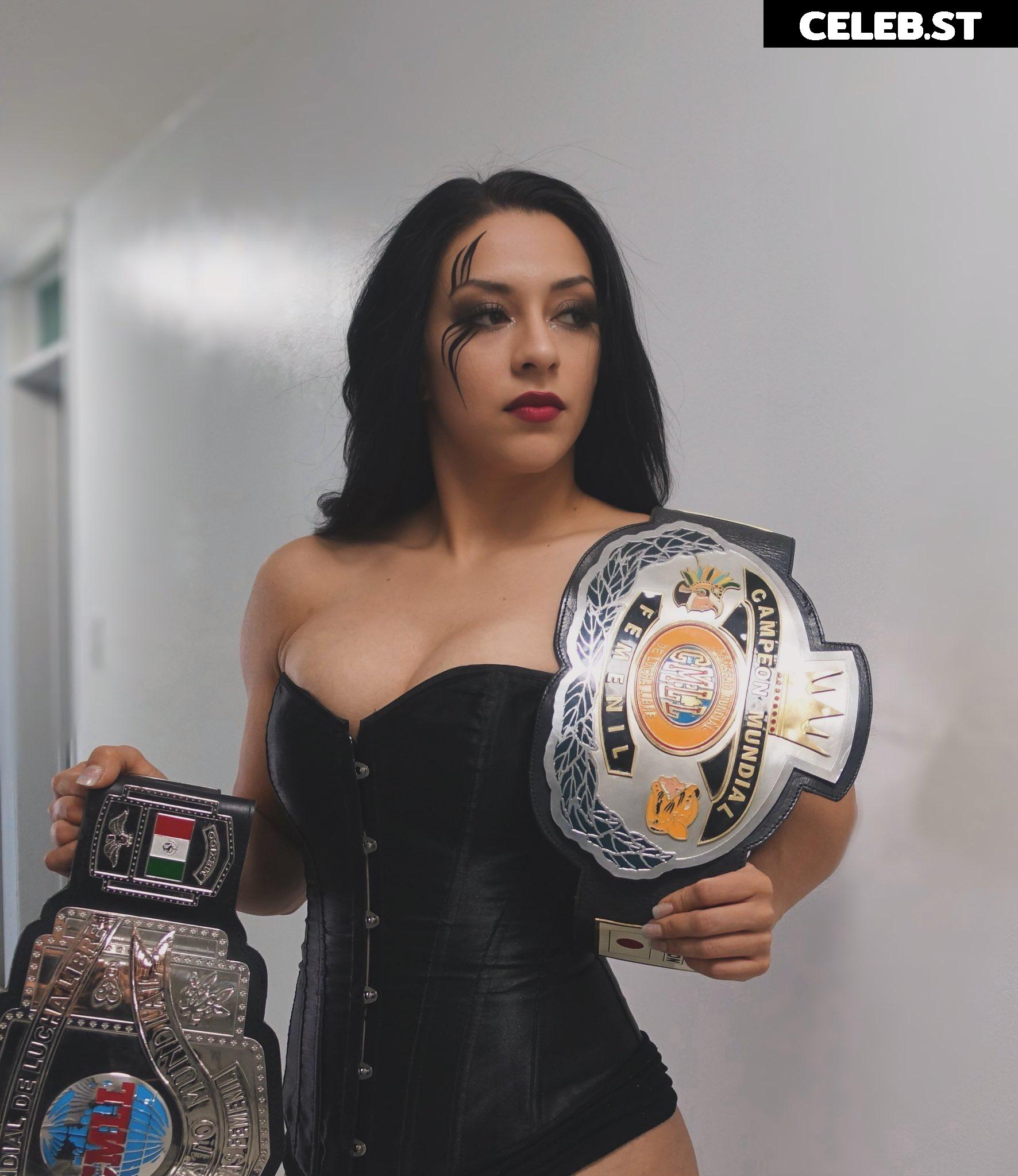 Stephanie vaquer Image 12270946