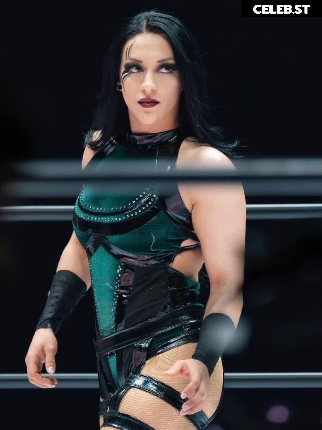 Stephanie vaquer Image 12270945