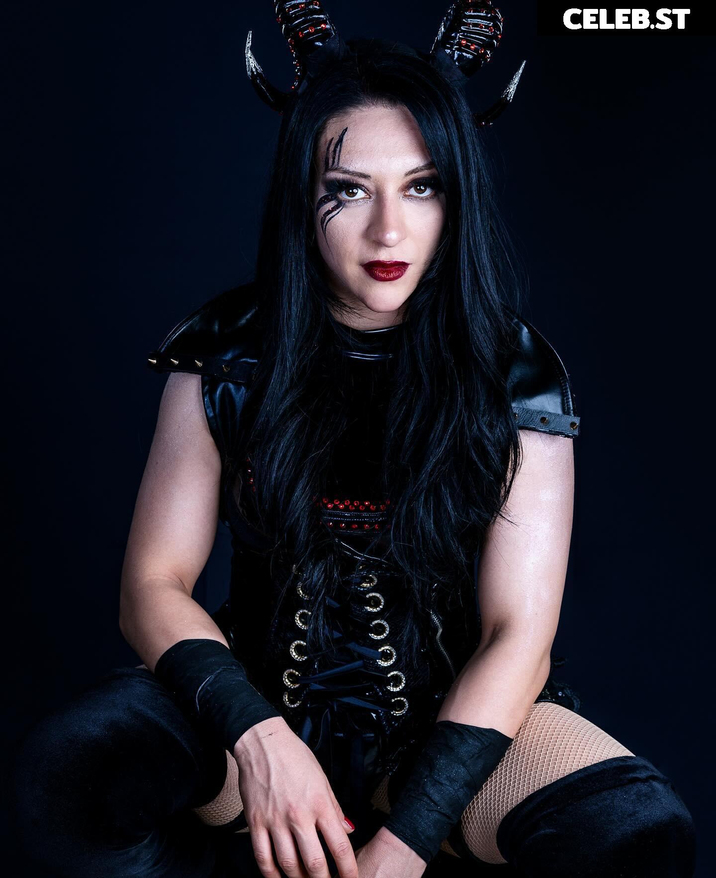 Stephanie vaquer Image 12270949