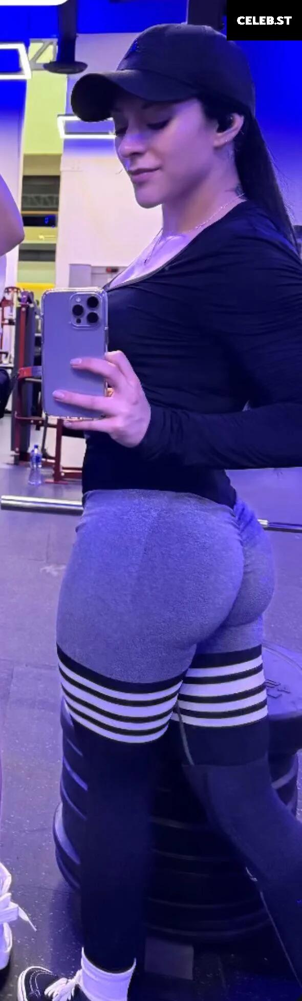 Stephanie vaquer Image 12270970