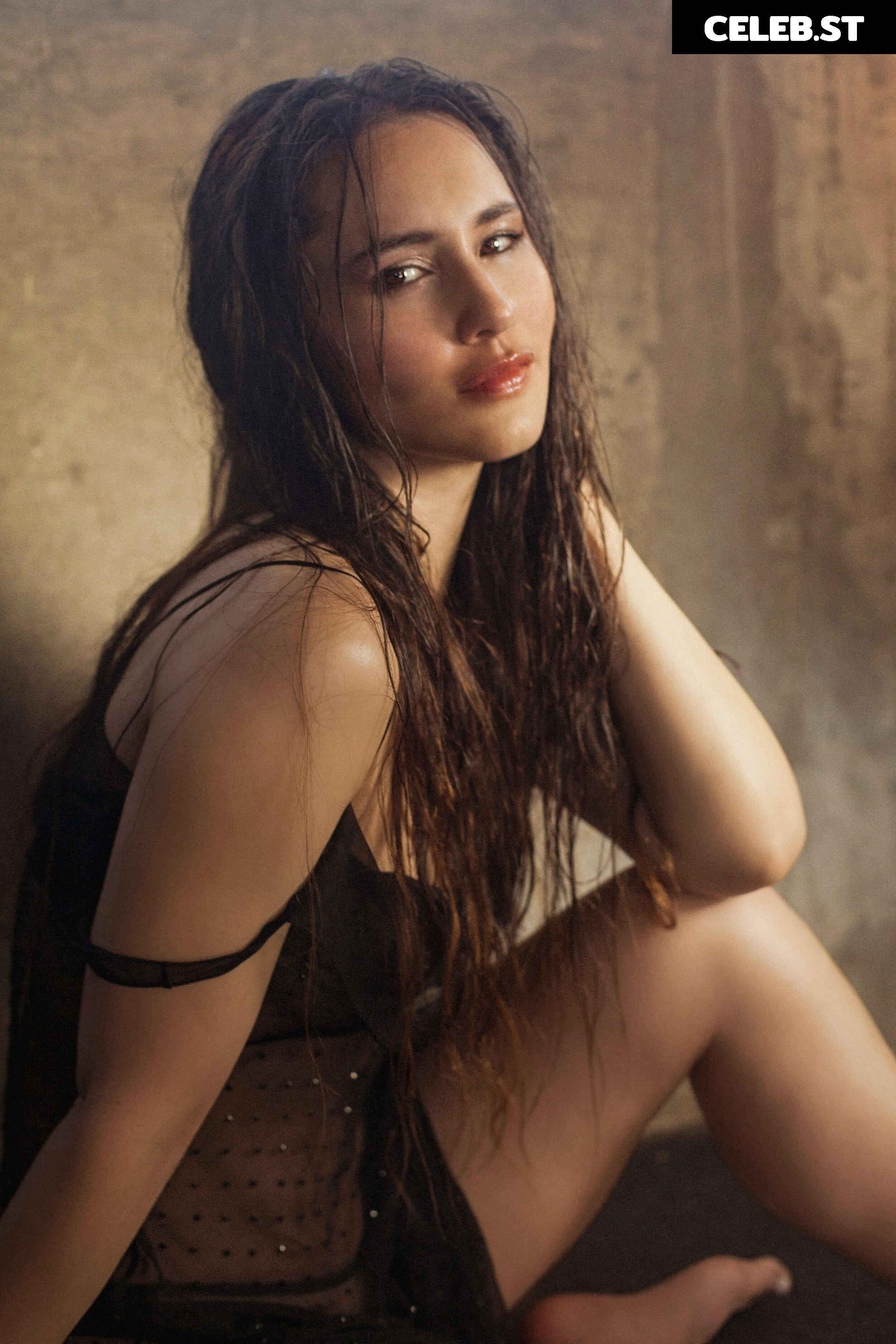 Christina Chong Image 12270540
