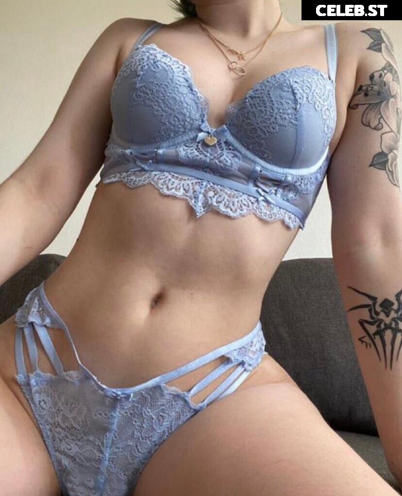 Emma Karlsen | emmakarlsen_ | succubemm Image 12273121