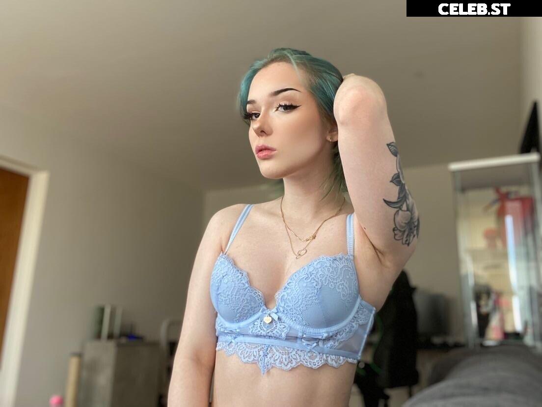 Emma Karlsen | emmakarlsen_ | succubemm Image 12273128