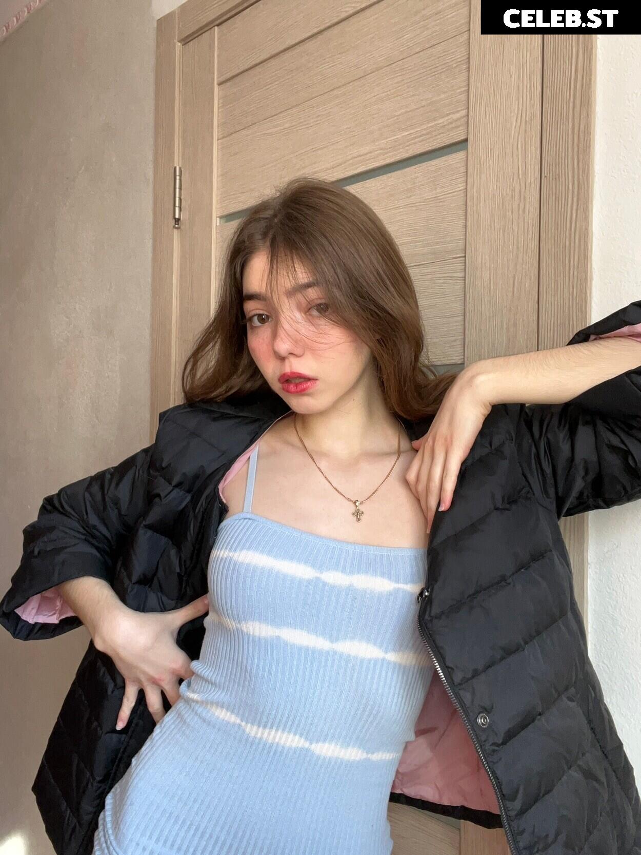 Plumpy_mage Image 12272694