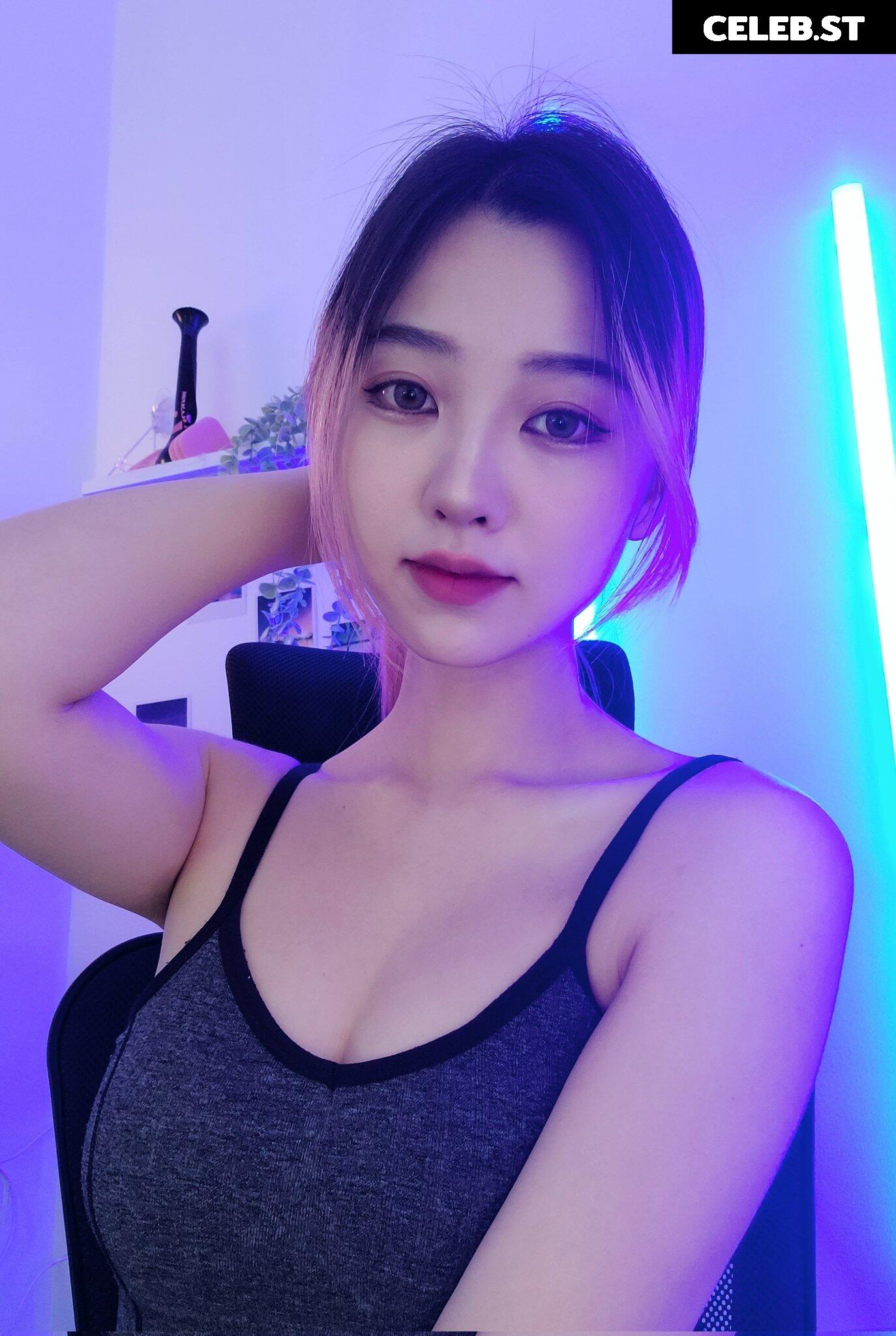 dear.chuu Image 12279272