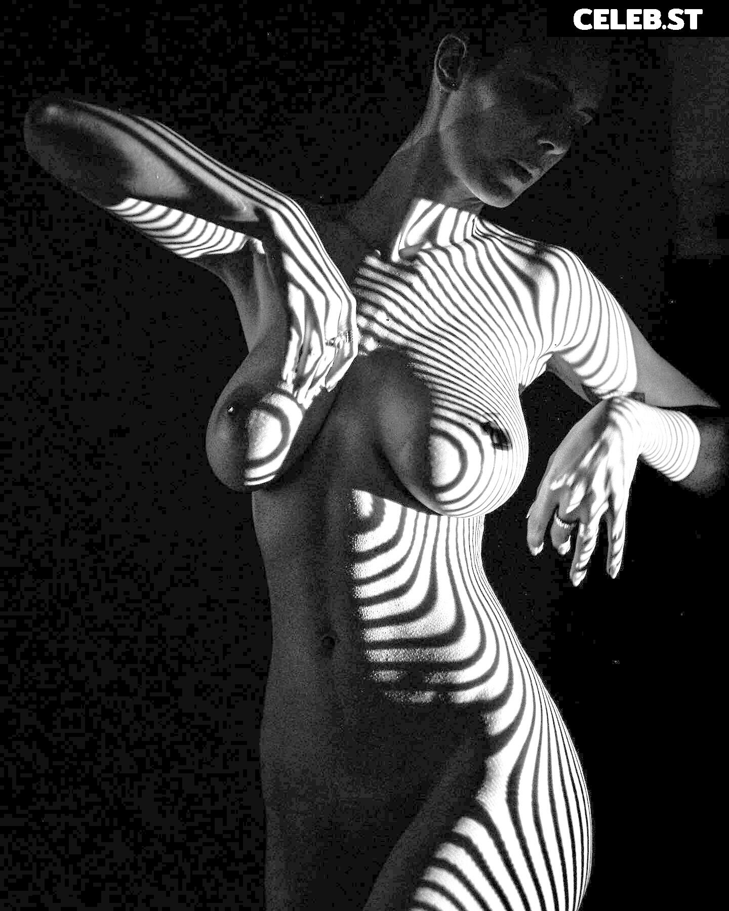 __s.asha____ Image 12237200