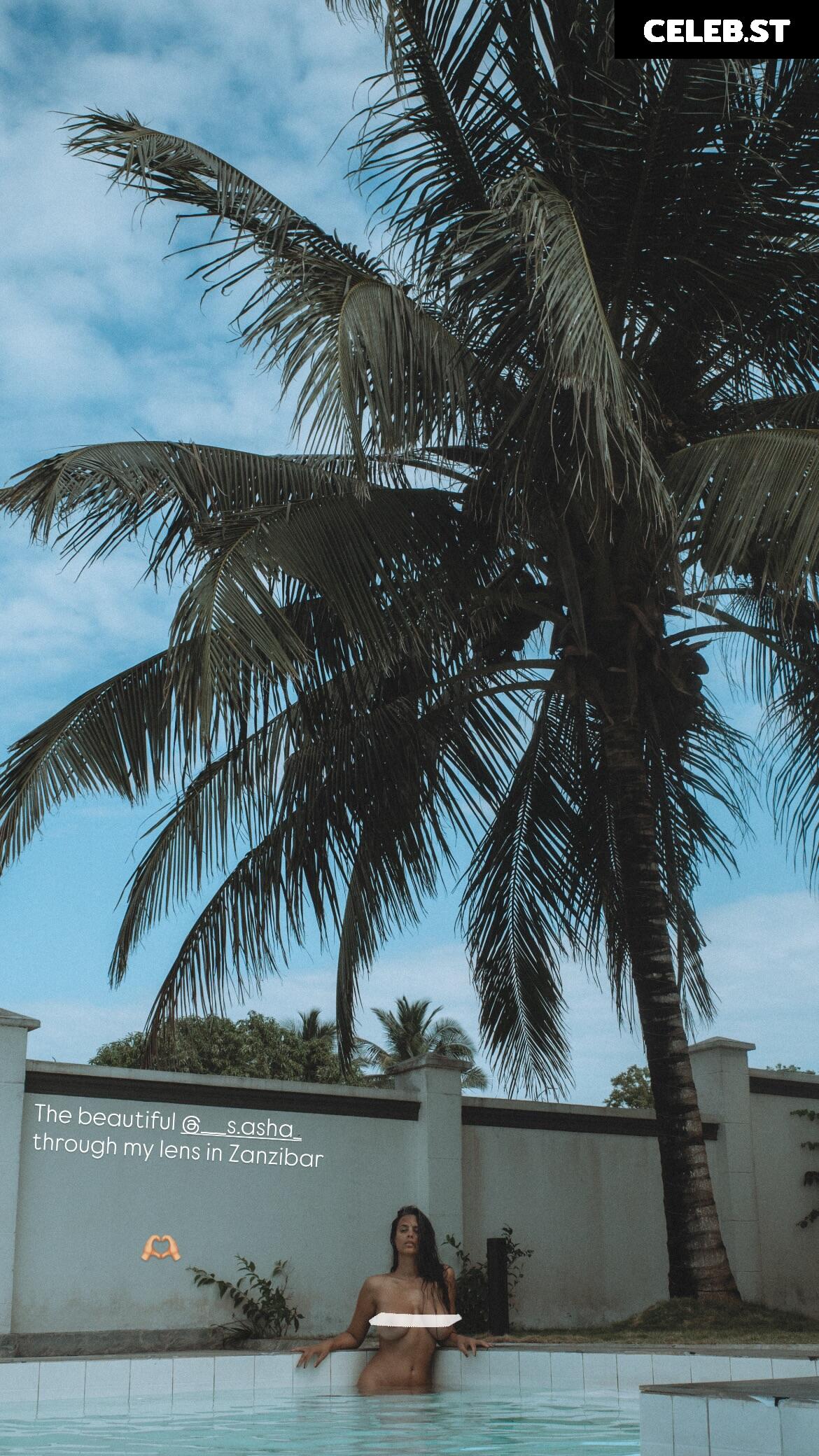 __s.asha____ Image 12237244