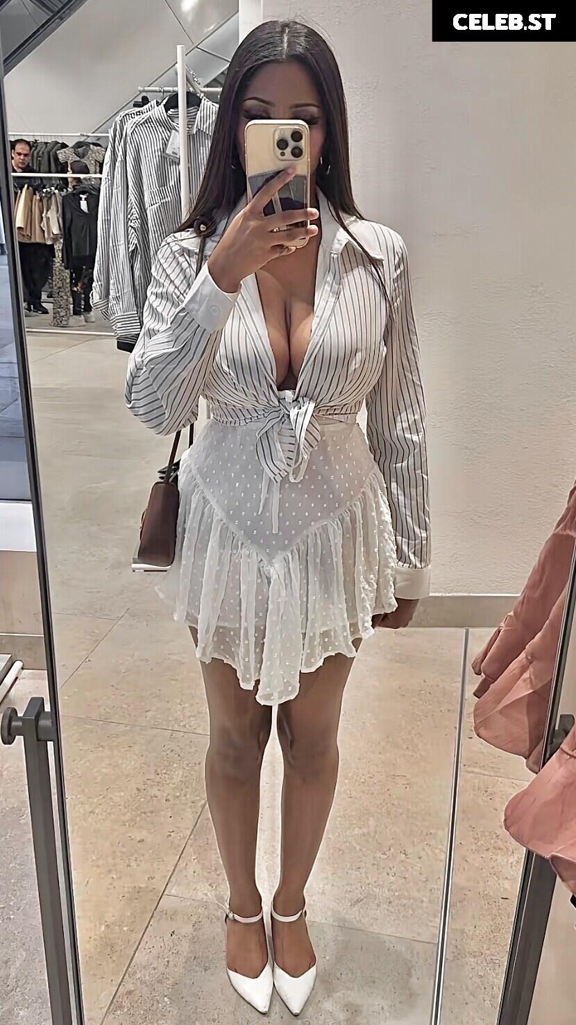 _riya.b_  |  riya.b_ | Riya B 🇧🇩 Image 12201426