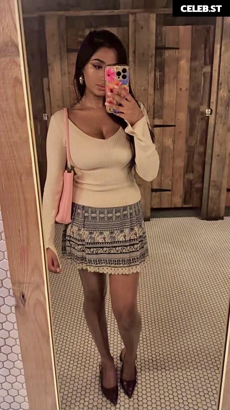 _riya.b_  |  riya.b_ | Riya B 🇧🇩 Image 12201431