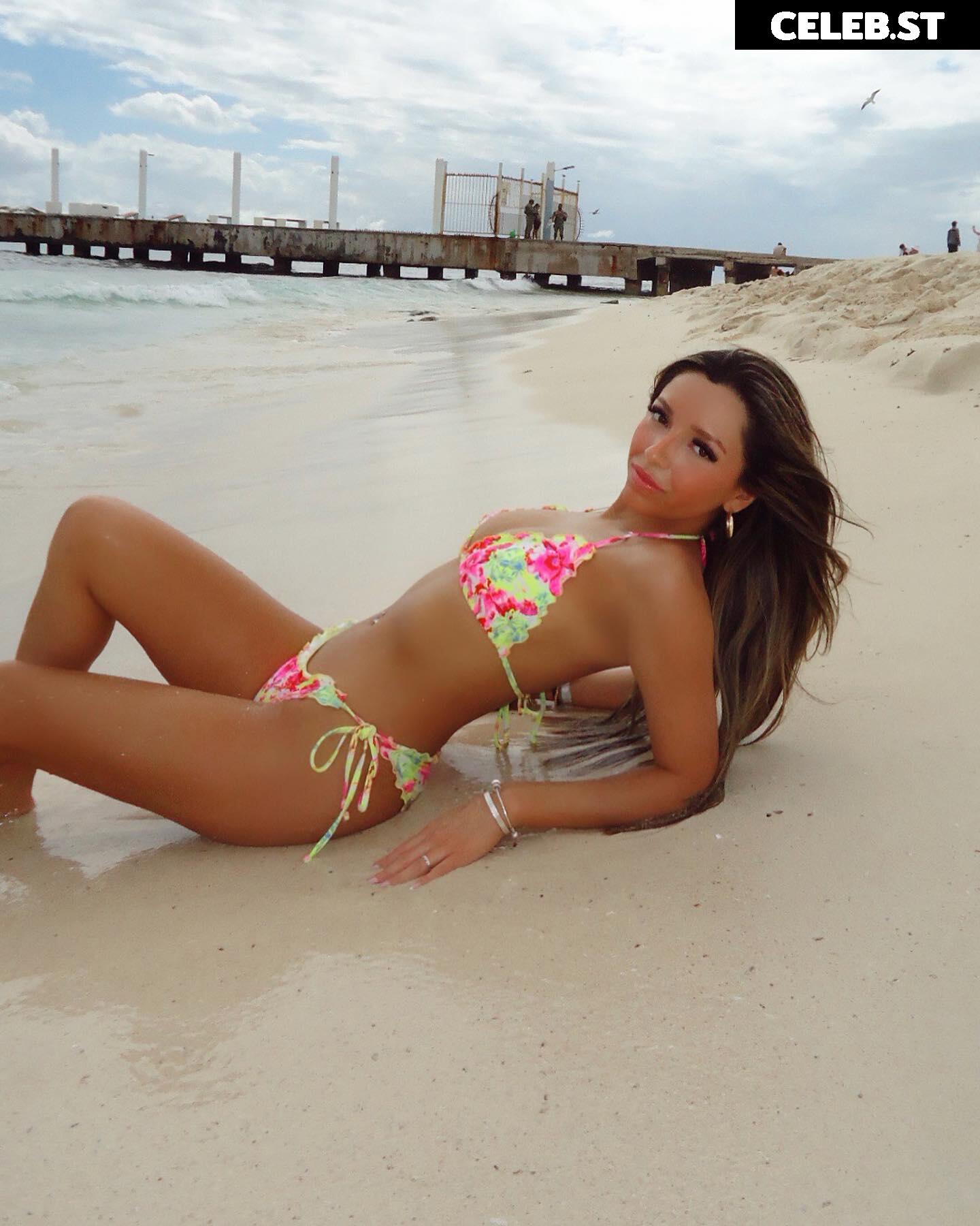 Stephaniessanchezz Stephanie Sanchez Image 12295137