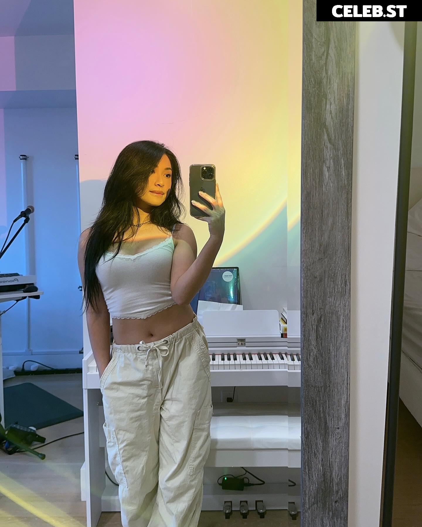 julienneby Image 12296393