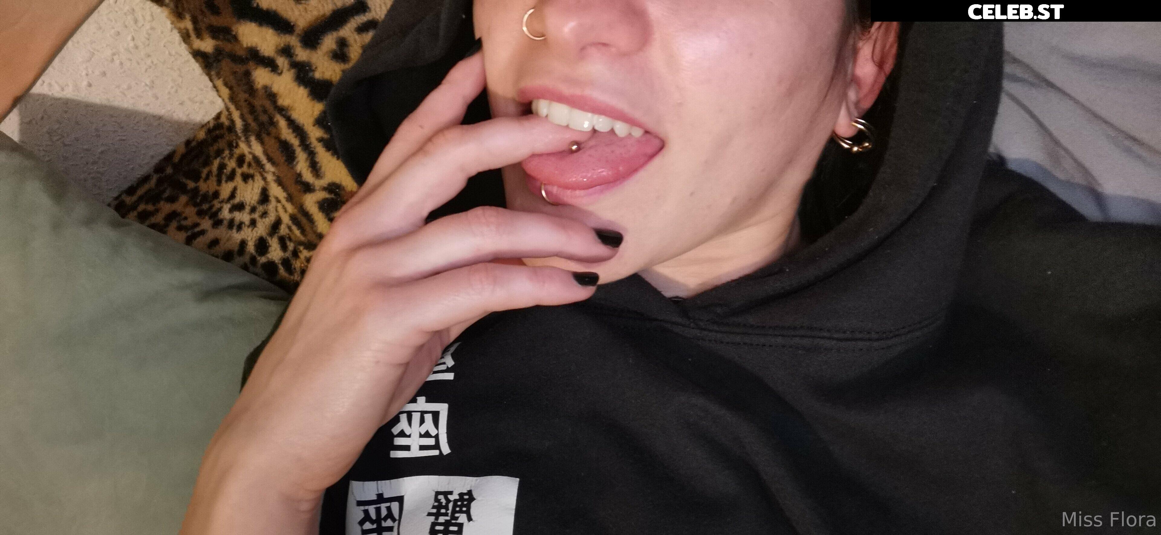 Miss Flora Femdom / Miss Flora Berlin Image 12290260