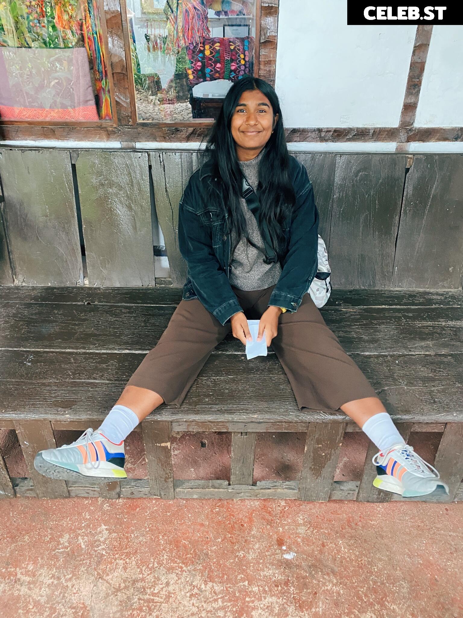 Ash Sarkar Image 12287387