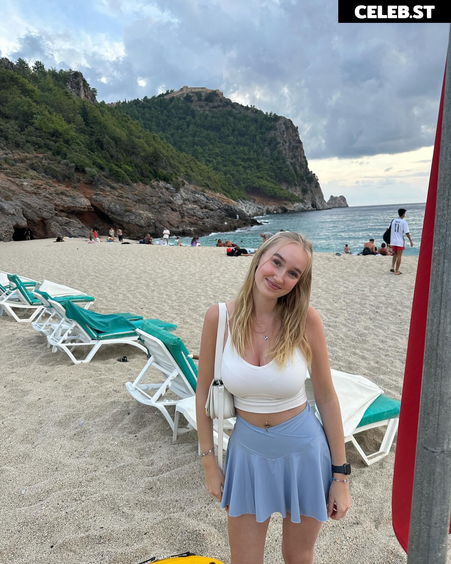 lenaahdl Image 12283225