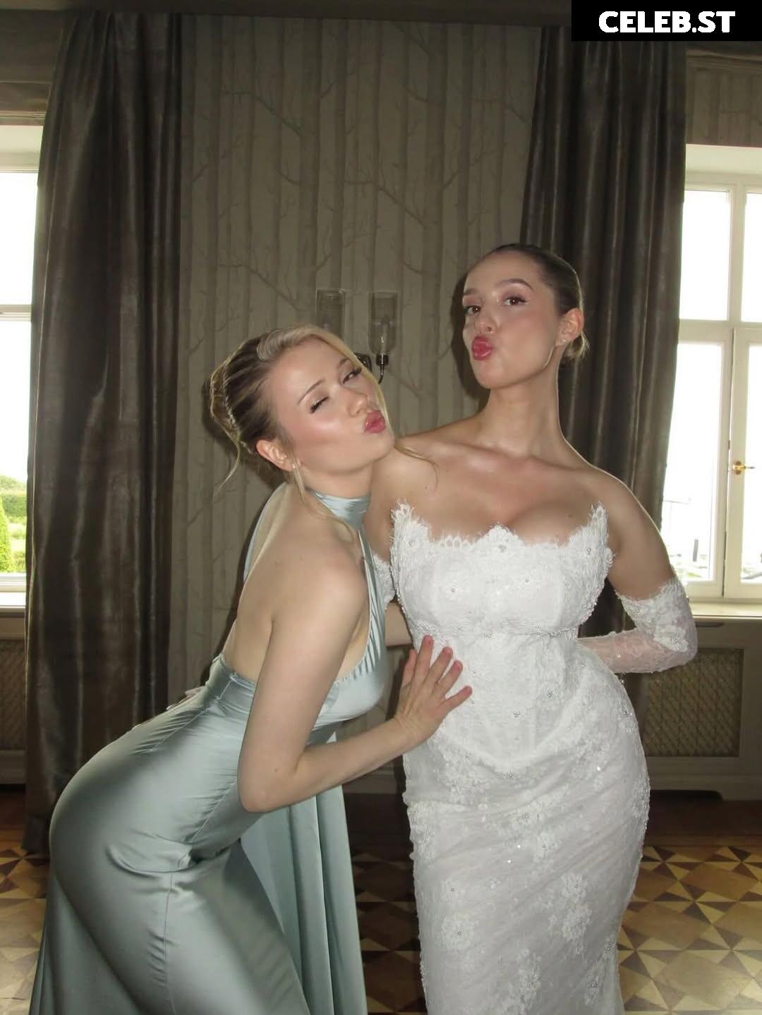 Anisimova Anastasia / anisimovaanastasia Image 12282936