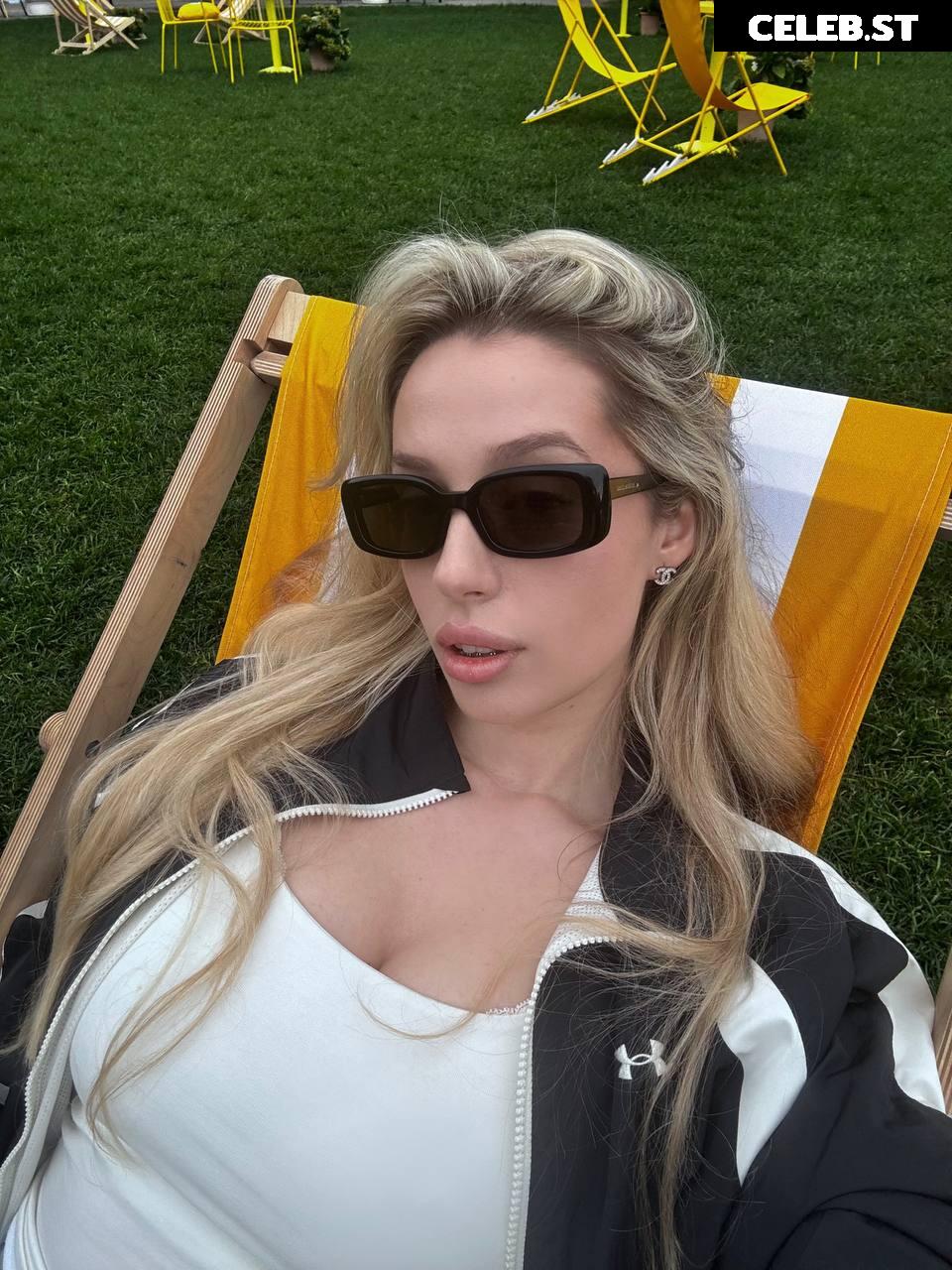 Anisimova Anastasia / anisimovaanastasia Image 12282934