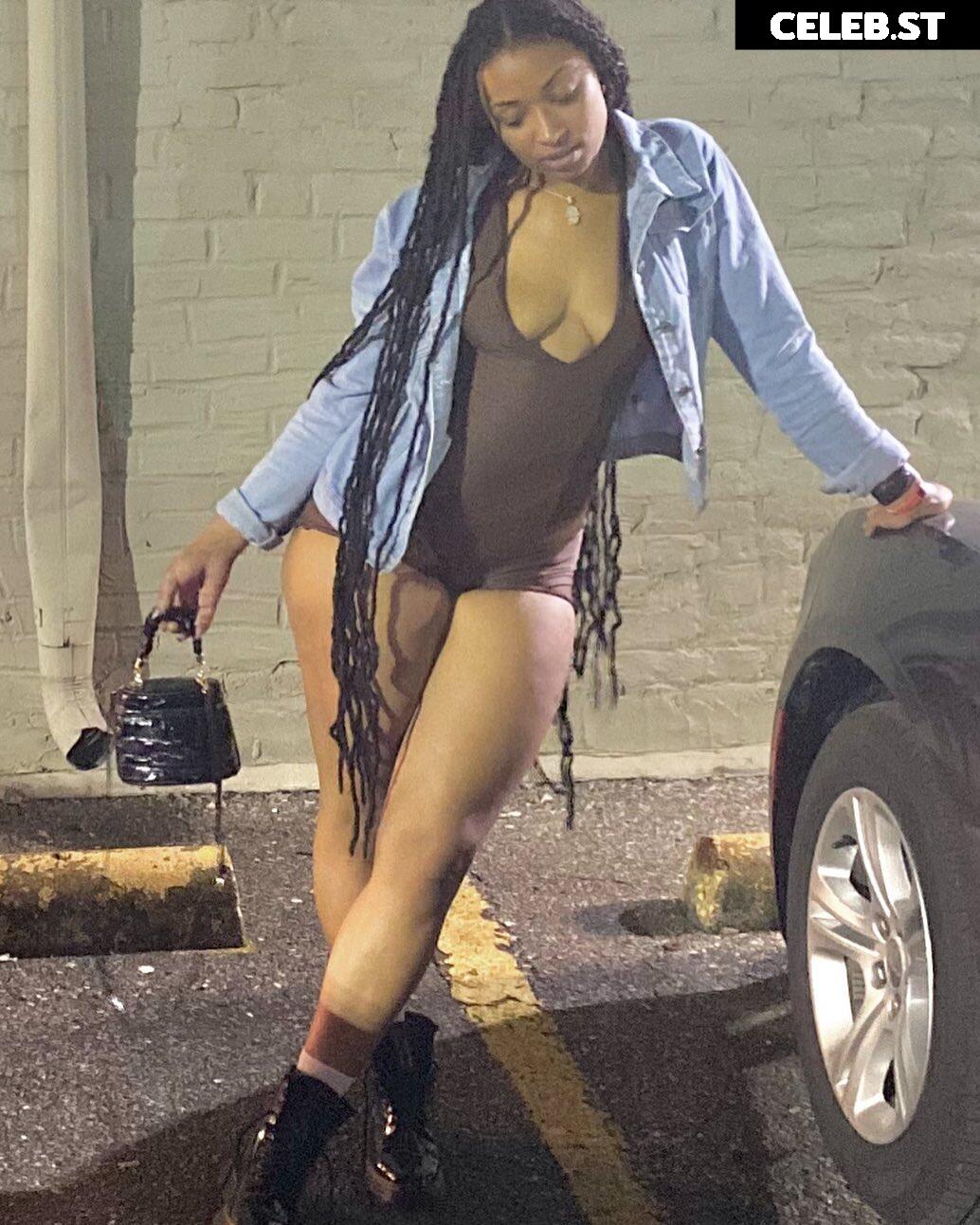 _SlimThickFit Image 12282134