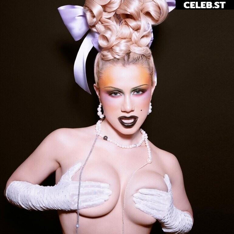 Slayyyter Image 12289355