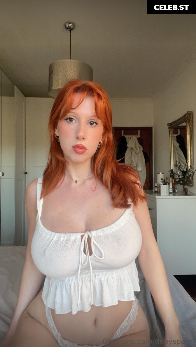 Debora Spahn / deboraspahn / debyypereira_ / debariel Image 12157949