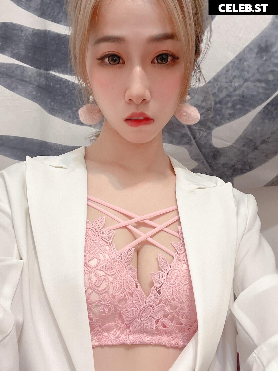 zzzzm83 新莊張美 rita Image 12152034