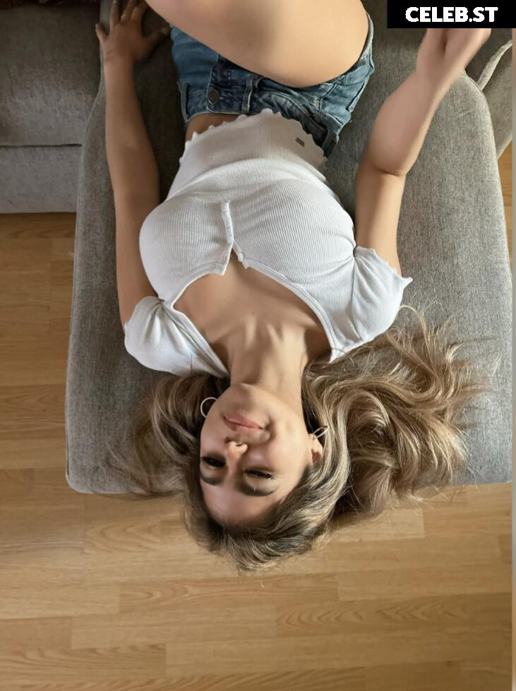 sophia.frutos | phia.liz Image 12168672