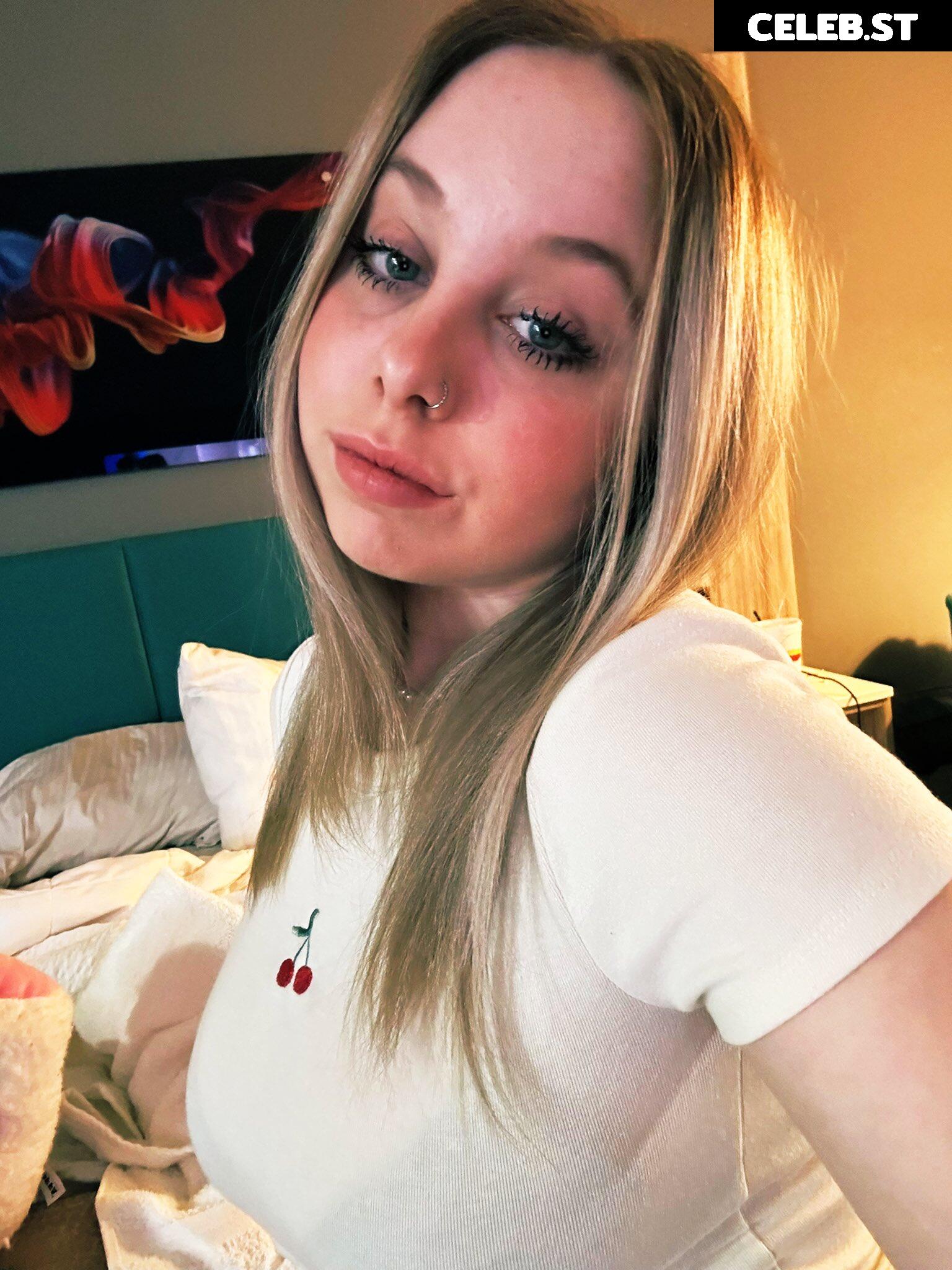 Kinzyyyy / snowitsskinzy / itsskinzyyyy / SnowBunnyQueen Image 12168071