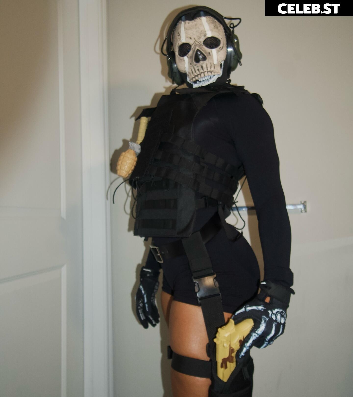 _IsabellaMira Image 12149795