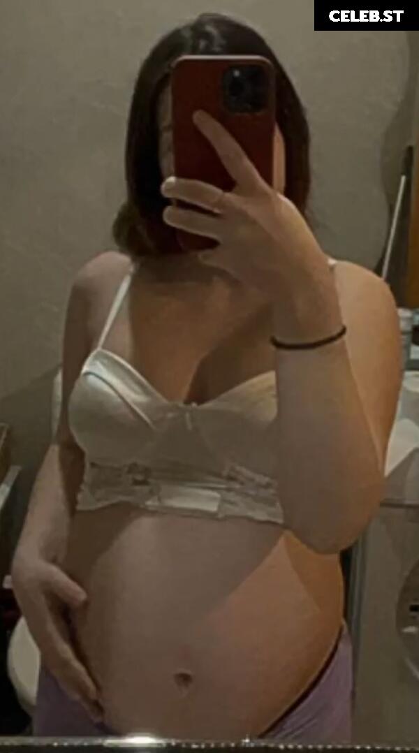 Mariya Oleksiyenko / mariya_oesyk Image 12118899