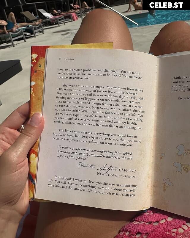 Jacey-Lynne Graham Image 12118725