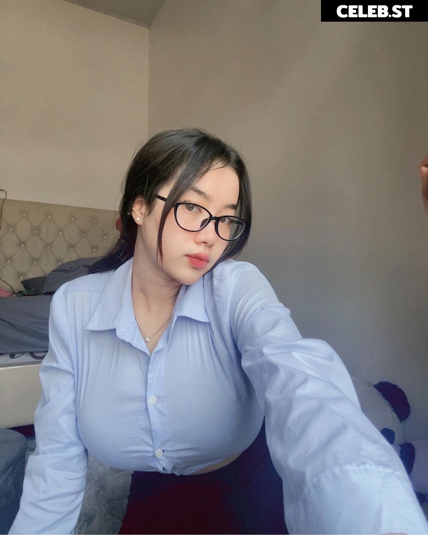 yourelvv Image 12118757