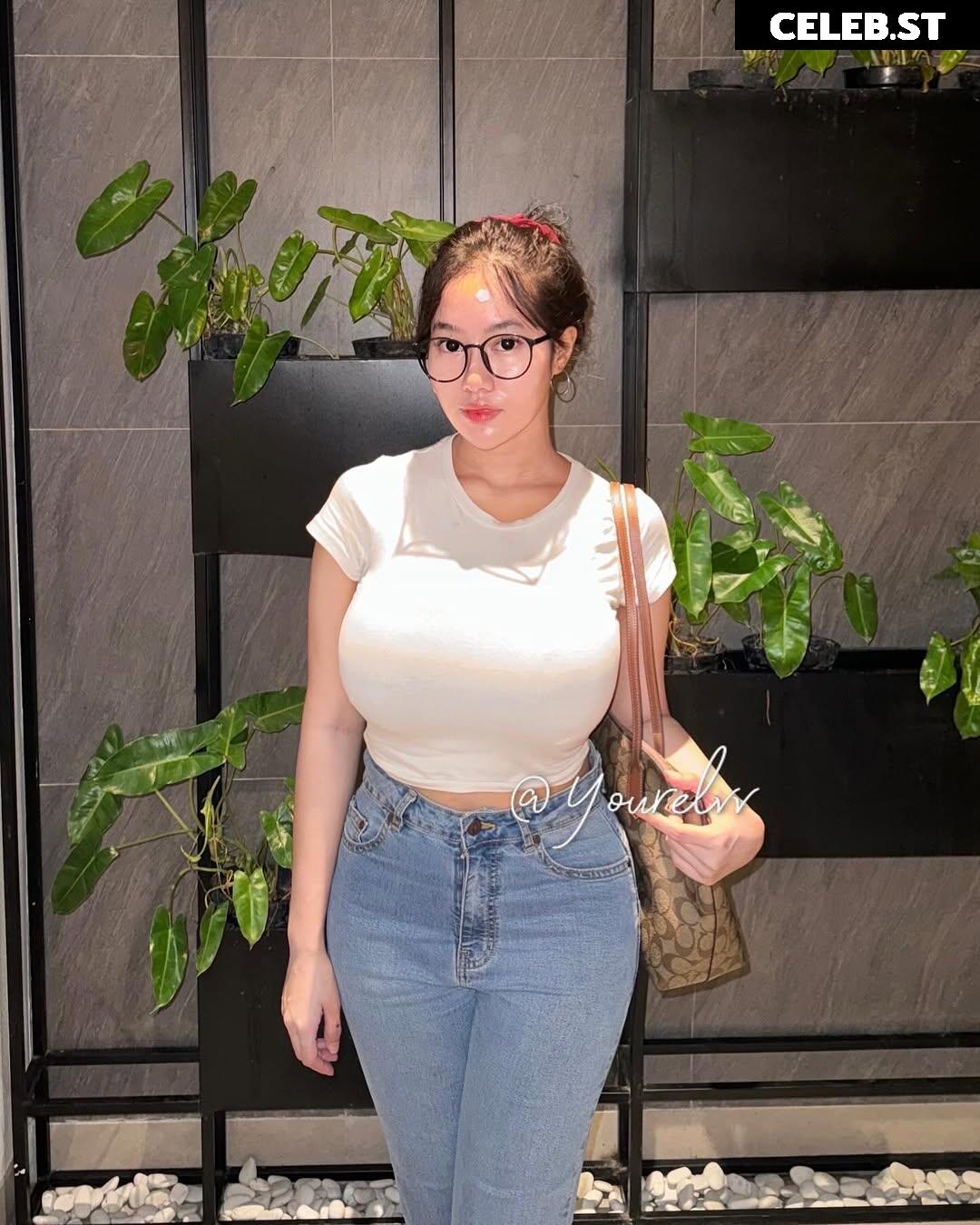 yourelvv Image 12118742