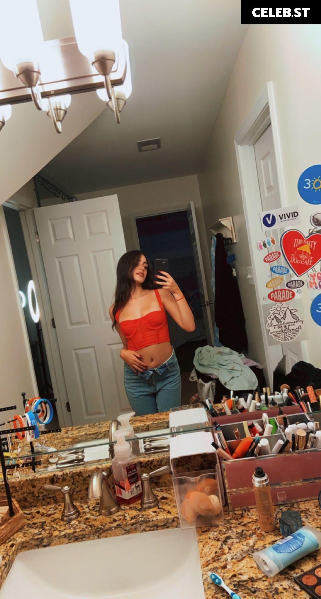 Ansley Spinks Image 12118017