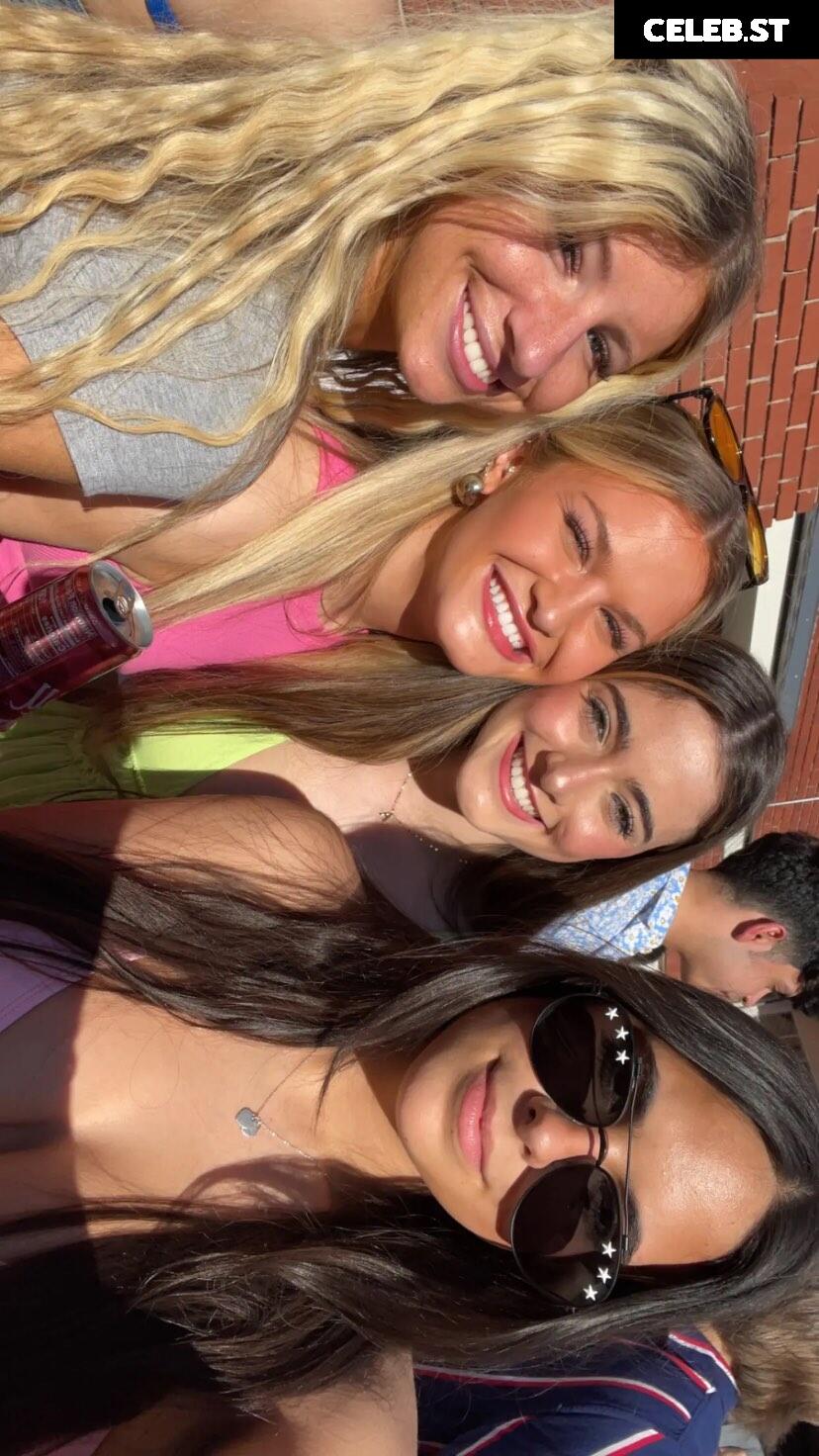 Ansley Spinks Image 12118057