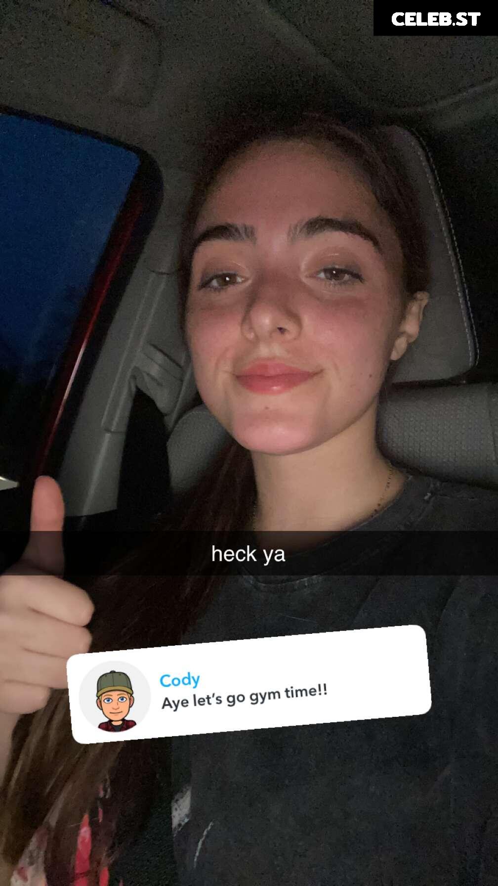 Ansley Spinks Image 12118043