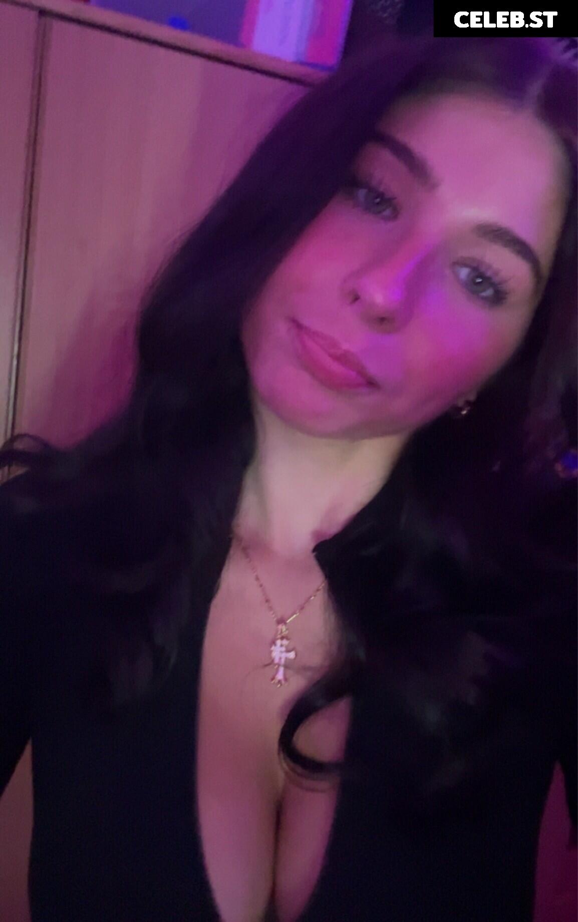 Gabby Paglione - gabbypaglione / gabby_paglione Image 12118276