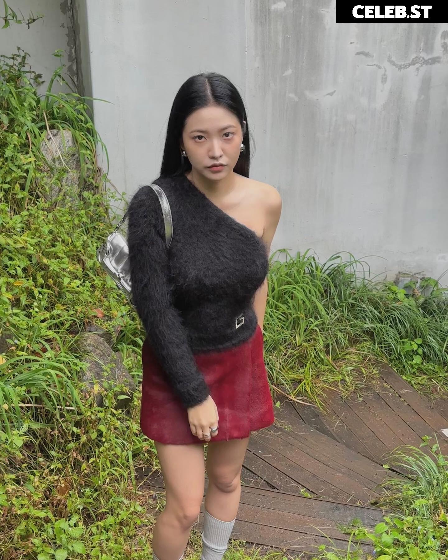 Kim Ye-rim (Yeri - Red Velvet) Image 12115946