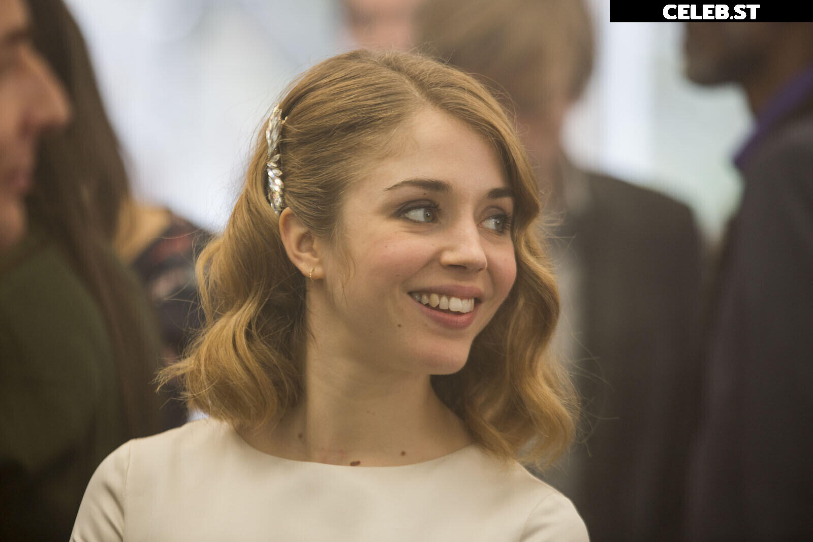 Alice Isaaz Image 12115636