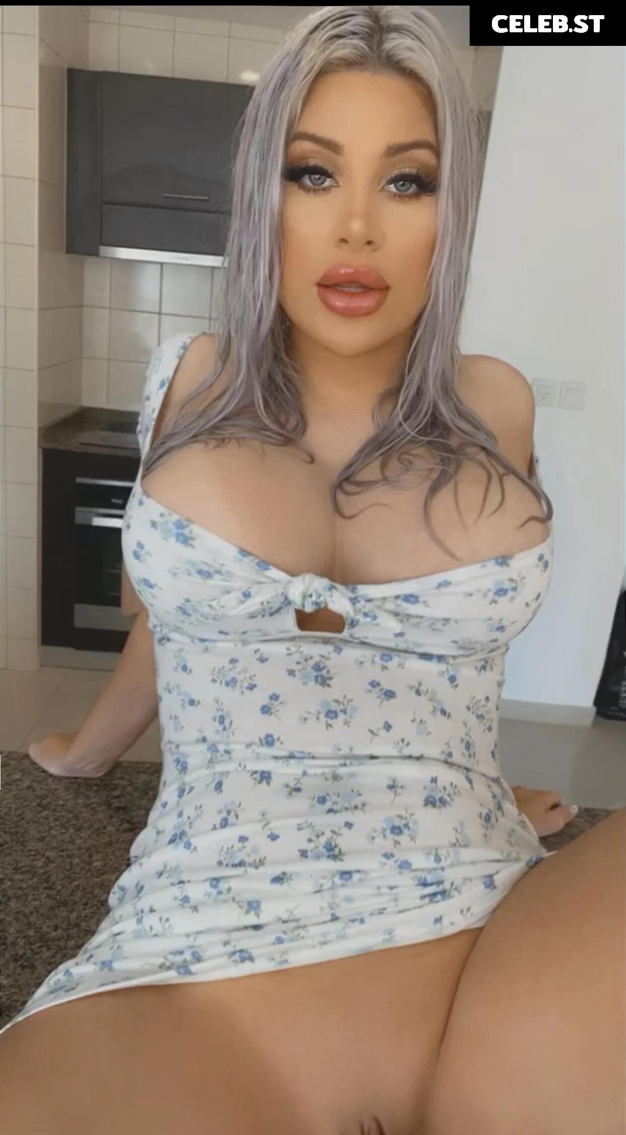 Nicci Azzy (Nicolina Azzander) Image 12115242