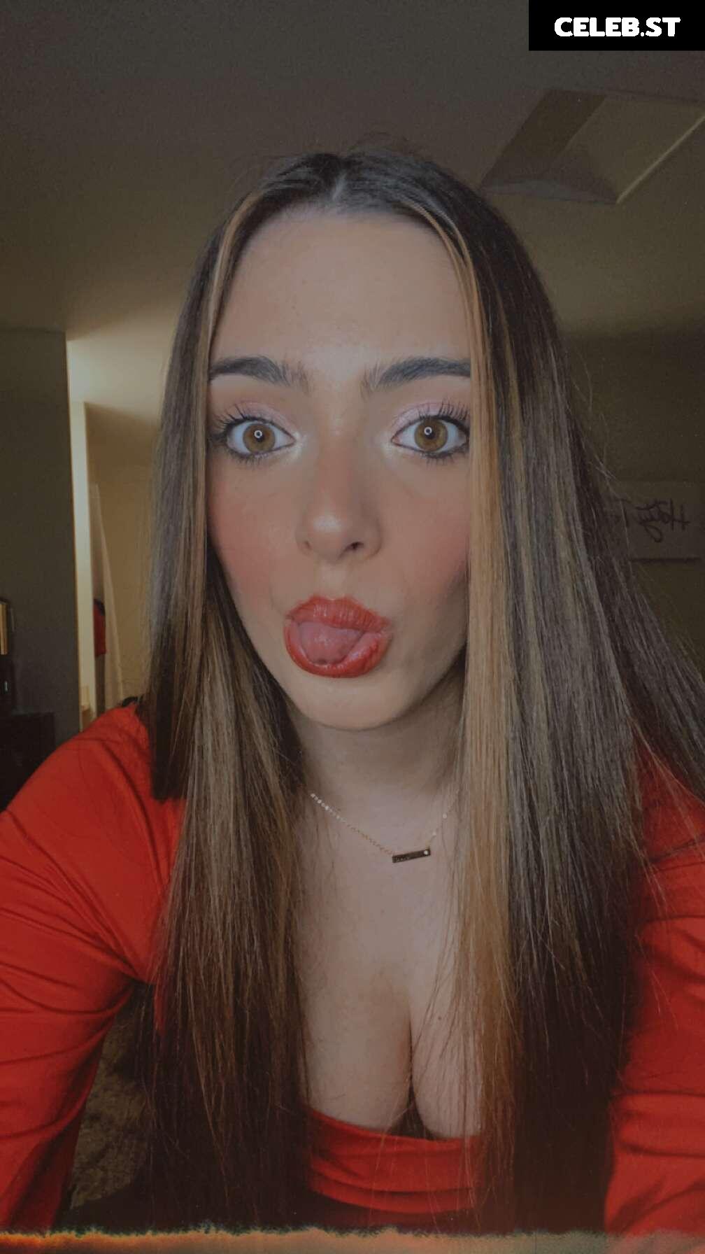 Ansley Spinks Image 12117990