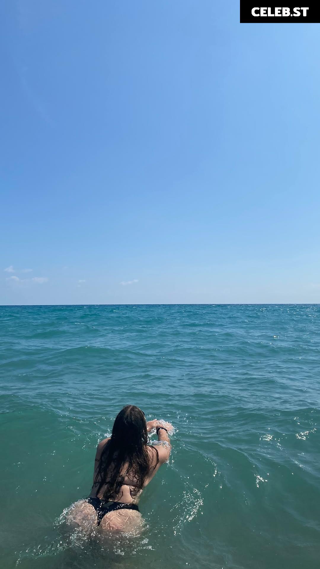 Menekşe Nur Fırat Image 12116509