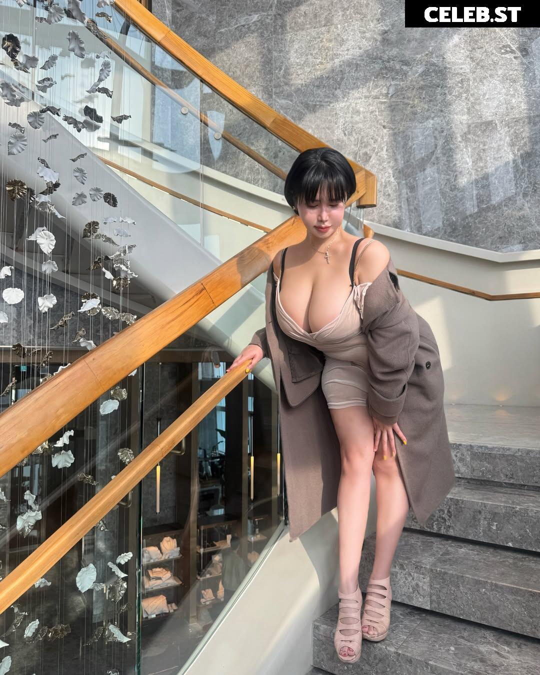 sumi.kang_1204 Image 12111311