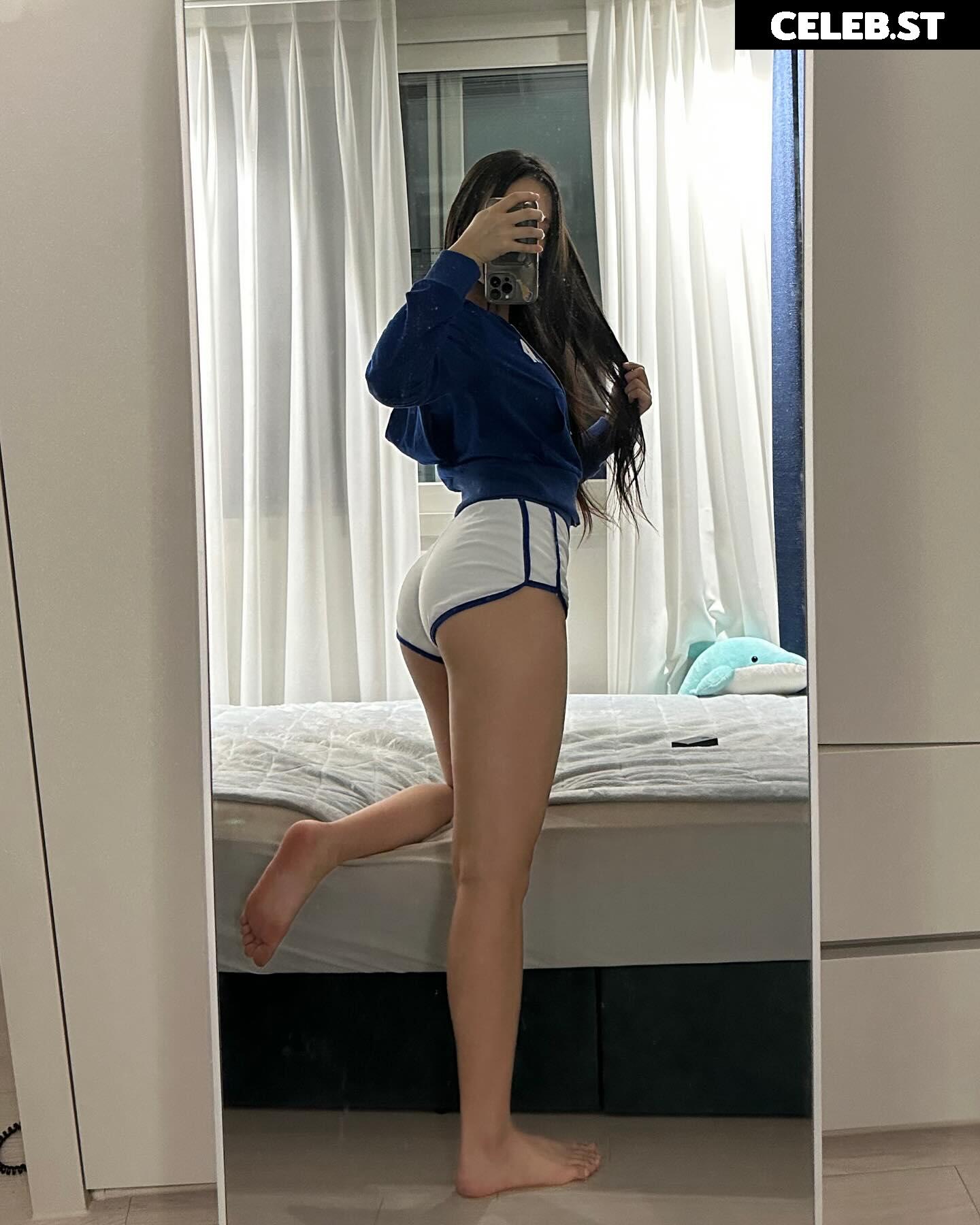 sindahyex Image 12110246