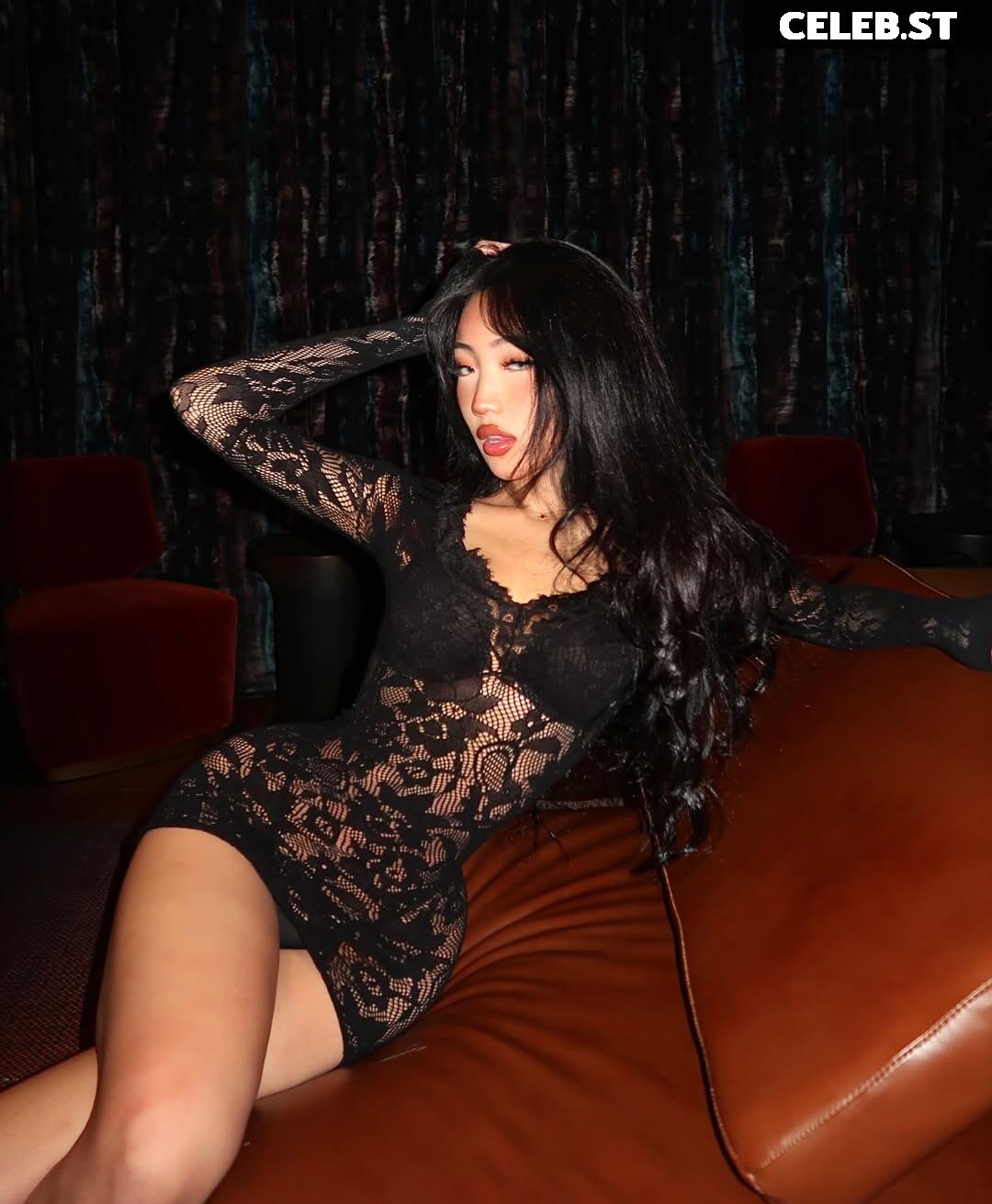 Hannah Noelle | hanahhwang Image 12112188