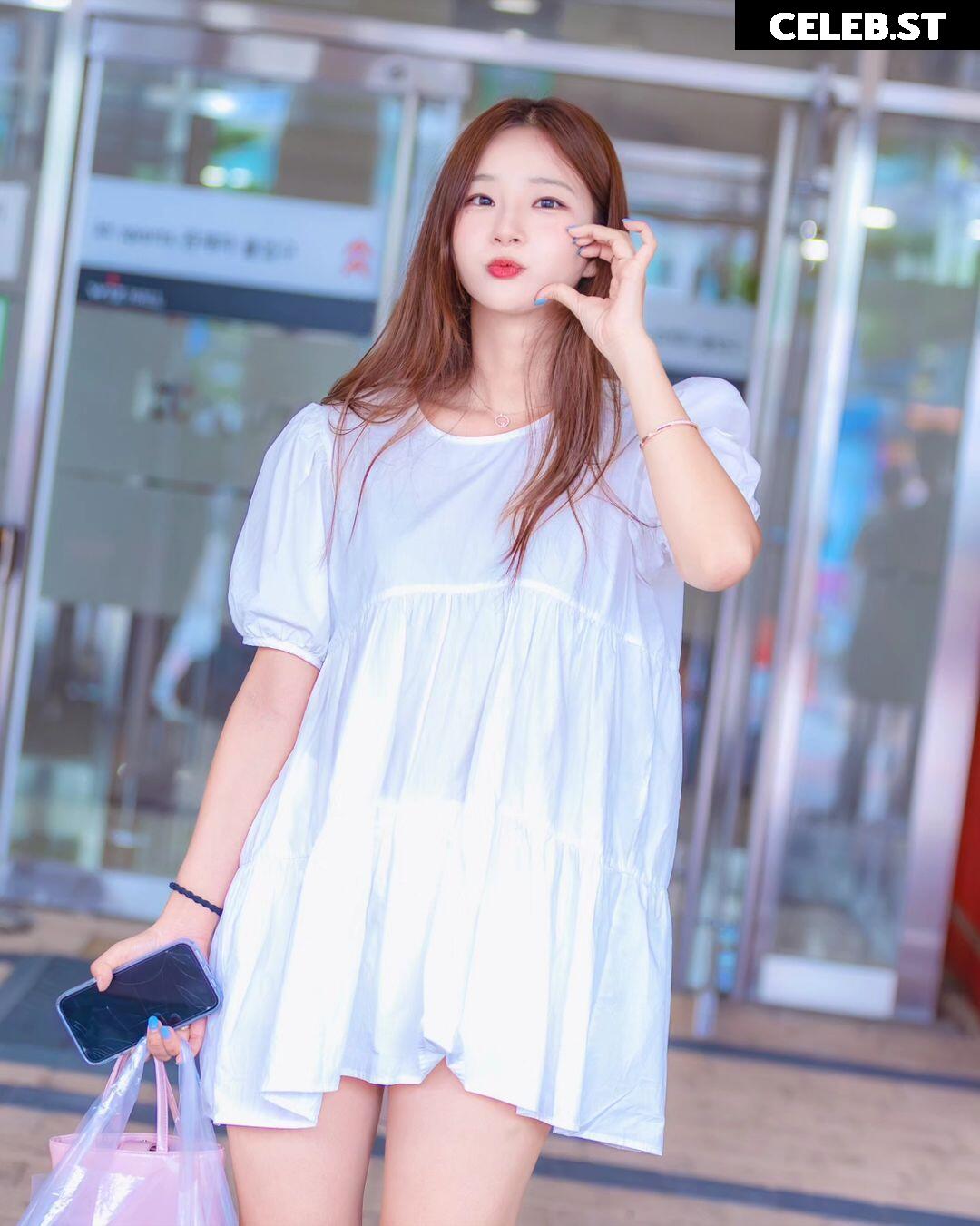 Kim Jina (Kim Jin-Ha) 김진아 jjina_v0v Image 12112243