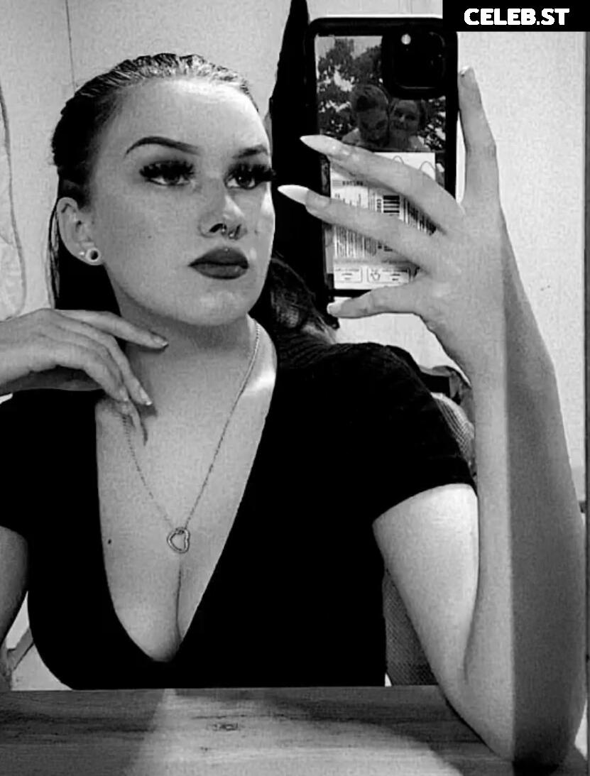 _a_x_n_x / Anna Mueller Image 12119459