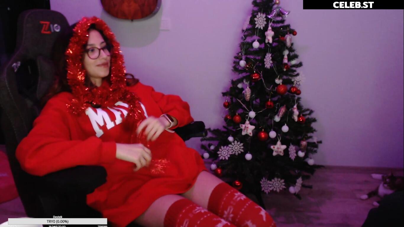 Kybeleniz (Turkish Streamer) Image 12125795