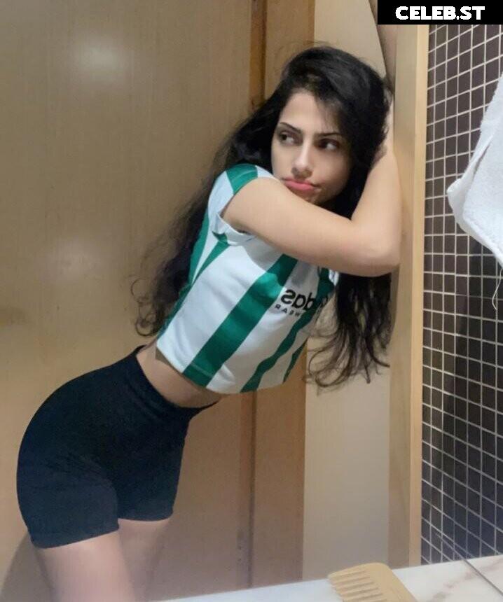 lilwhuda / Huda Ibhrahim Image 12125308